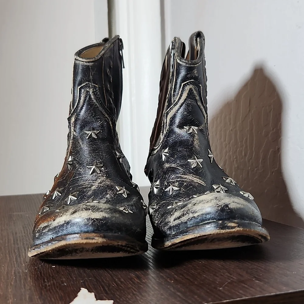 SENDRA Sara Raspado Black Star Studded Cowboy Boots  Distressed Side Zip 38 8